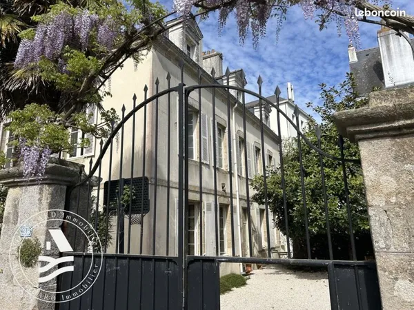 Propriété 9 pièces 290 m²