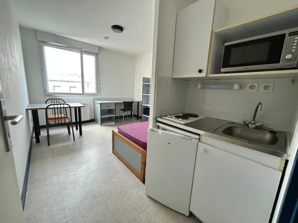 Appartement 1 pièce 18 m²