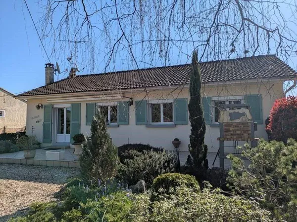 Maison de plain-pied 4 pièces 144 m²