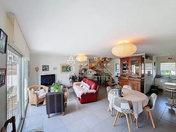 Maison 5 pièces 100 m²