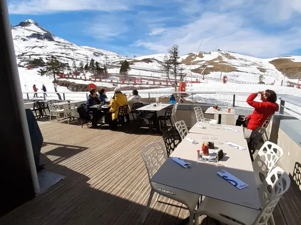 Restaurant à la neige