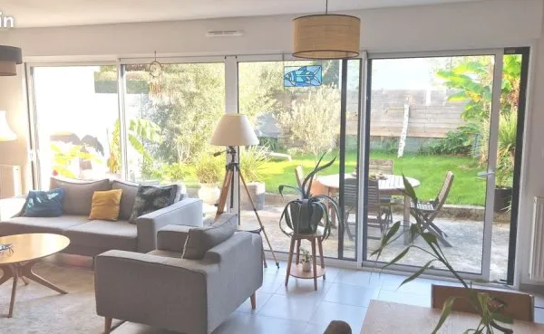 Maison T4 plein sud - meublé - 1 min métro B