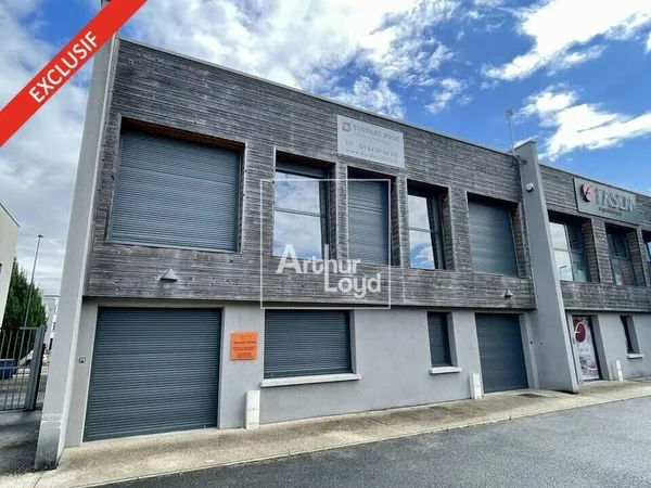 Local d'activité 371 m²