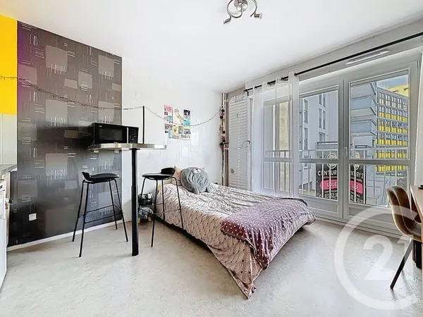 Studio 1 pièce 18 m²