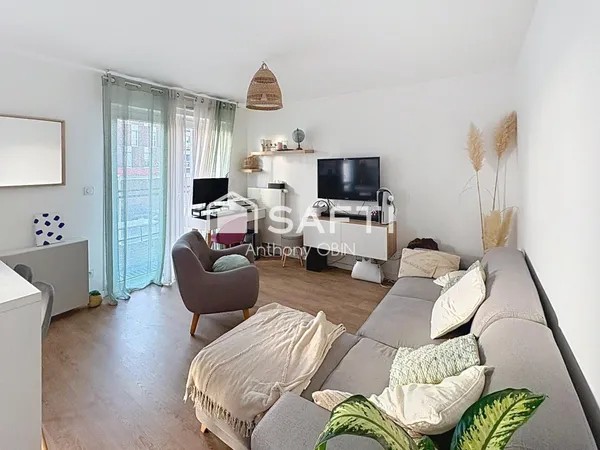 Appartement de 2019 de 2 chambres, balcon, place de stationnement