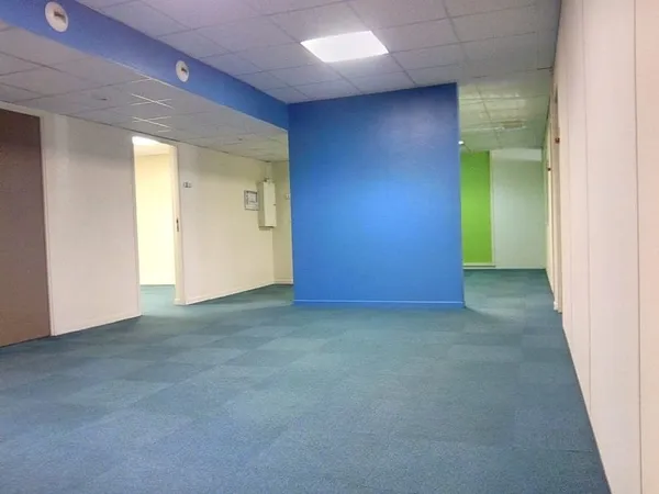 Bureaux 300m2 Gare Rer A Noisy Champs Albert Einstein