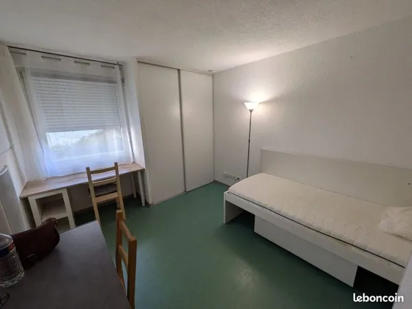 Studio étudiant.e Vauban - La Catho