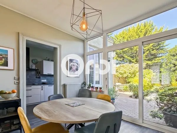 Maison 6 pièces 150 m²