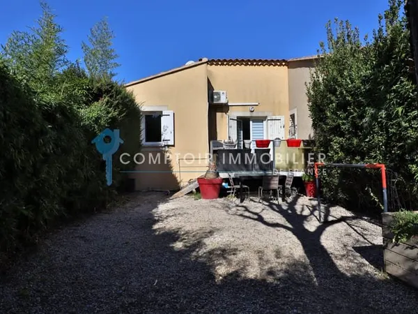 Dept 84 - Cavaillon - Résidence sécurisée proche du centre -