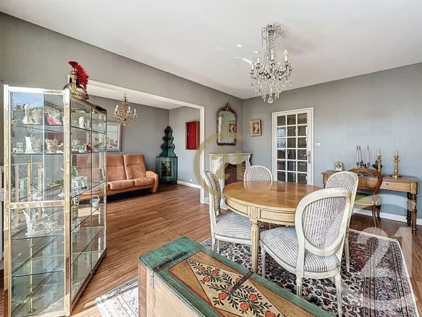 Appartement 4 pièces 79 m²