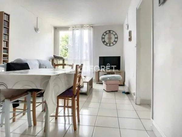 APPARTEMENT 3 PIÈCES AU CALME vendu loué