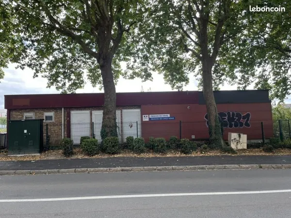 Bureaux 133 m²