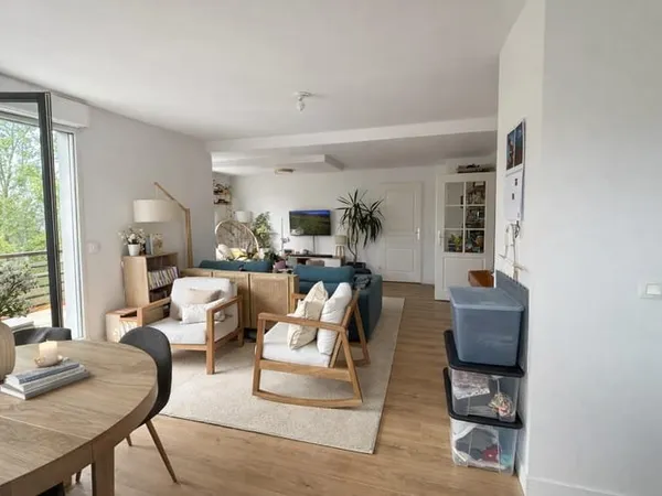 Magnifique appartement au dernier étage vue sur parc, 2 terrasses, garage