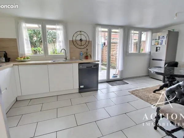Maison 7 pièces 145 m²