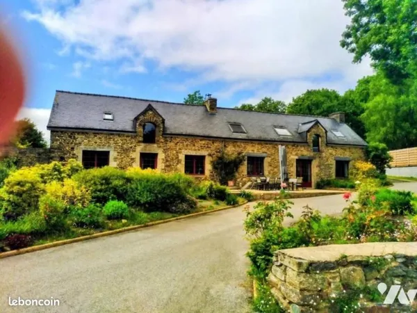 Maison 7 pièces 200 m²