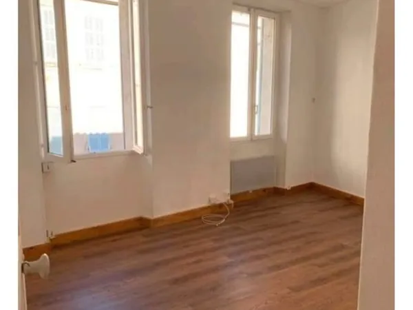 Particulier loue T2 rue de l'olivier 13005