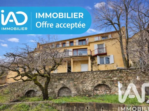Maison 10 pièces 160 m²