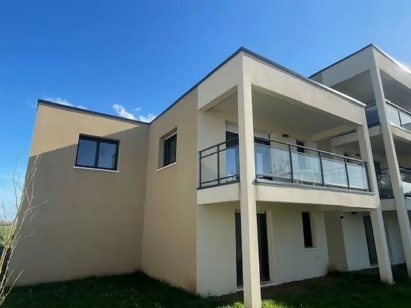 T3 2024 66,1m2 avec terrasse et 2 parkings