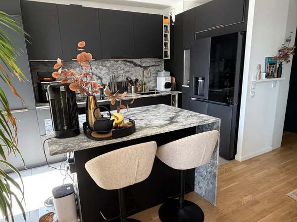 Loue chambre en colocation
