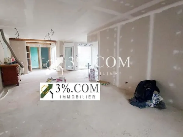 Blangy sur Bresle : Immeuble en cours de rénovation à finir