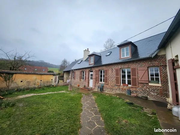 Propriété 8 pièces 144 m²