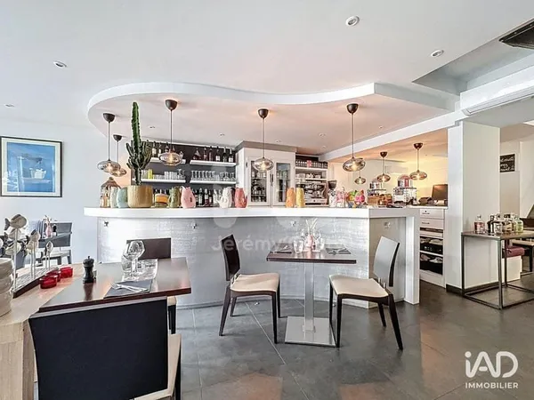Fonds de commerce 260 m²