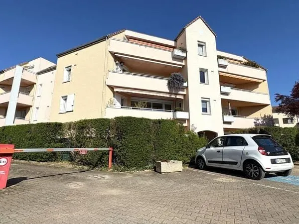 T4 79m2 avec terrasse