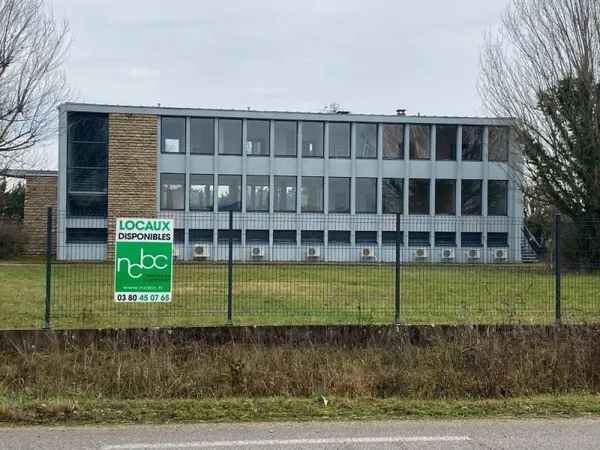 A LOUER - BUREAUX
