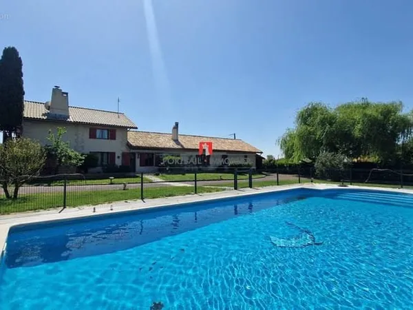 Maison 178 m² à Saint-Andre-De-Cubzac