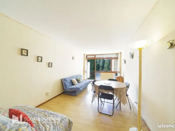 Studio 1 pièce 27 m²
