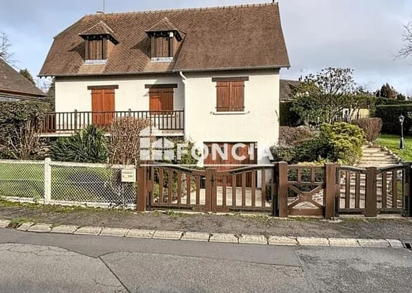 Très belle maison familiale avec jardin de 870 m² - Proximité Deauville & Trouville