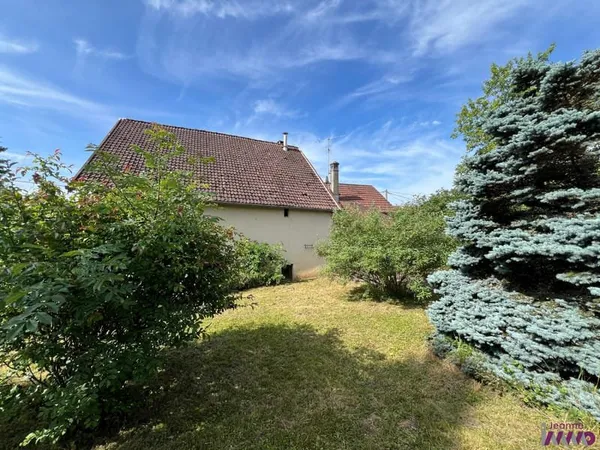 A VENDRE MAISON T4 A RENOVER (25) 10minSuisse