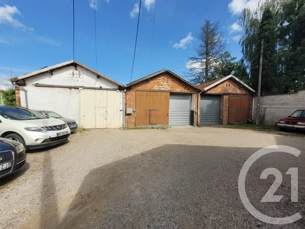 Maison 3 pièces 420 m²