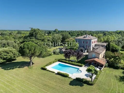 Château 20 pièces 822 m²