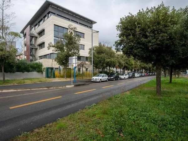 Bureaux 337 m²
