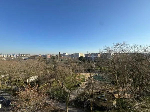 Studio 1 pièce 30 m²