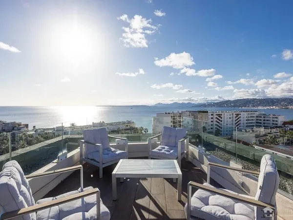 Achat : Appartement Juan-les-Pins (06160)