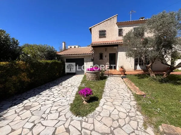 Maison 4 pièces 110 m²