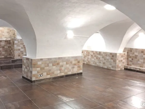 Magnifique local 75 m2 centre rue pietonne