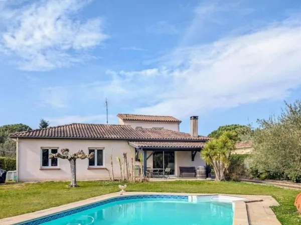Maison 1 pièce 125 m²