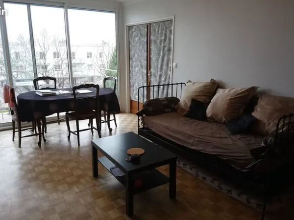 Chambre dans appartement en colocation - Villejean