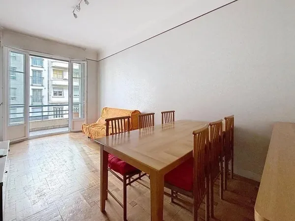 A vendre - Nice Carré d'Or Appartement 3 Pièces Rue de France