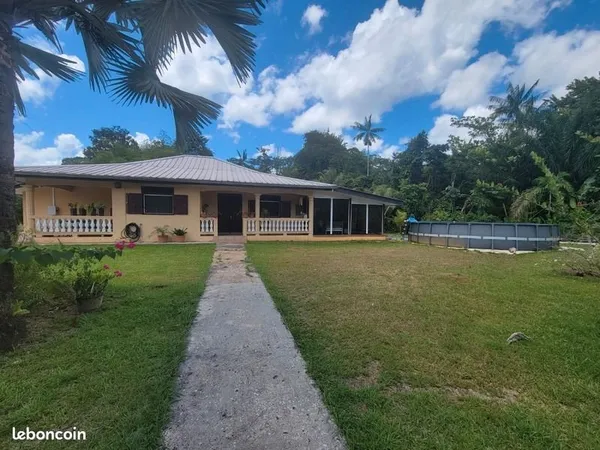 Maison 4 pièces 180 m²