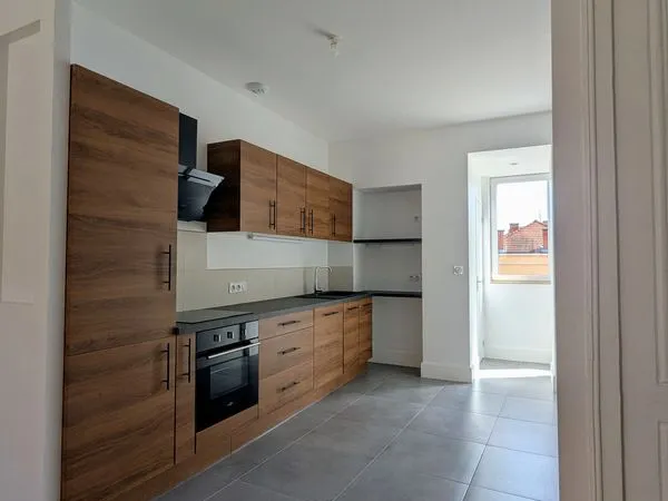 T3 Lumineux - Cuisine Neuve & Climatisation - Roanne Centre