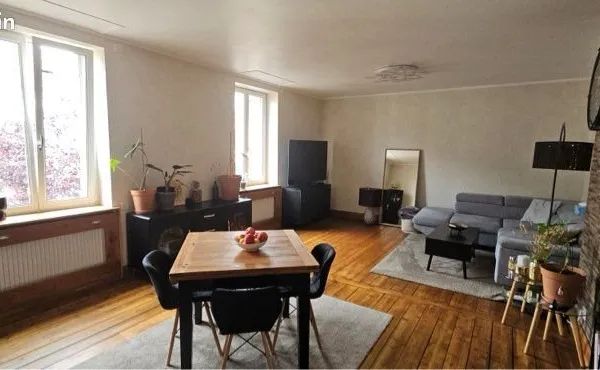 Grand 2 pièces 62 m² - Hyper centre Colmar - 690 euros + 60 euros de charges
