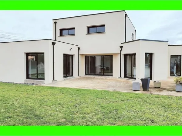 Maison contemporaine 7 pièces