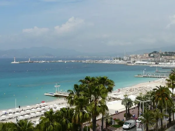 DERNIER ÉTAGE VUE MER PANORAMIQUE