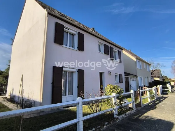 Maison 8 pièces 161 m²