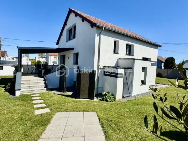 Maison 6 pièces 102 m²