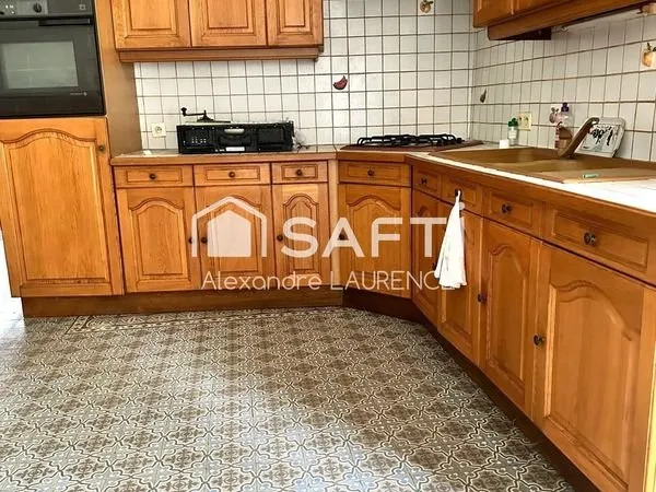 Propriété 4 pièces 85 m²